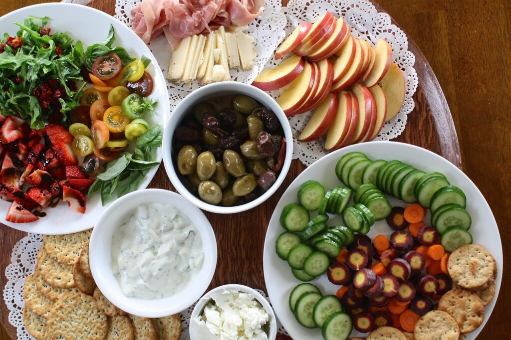 Foto ilustrativa para a importância da alimentação durante a TPM