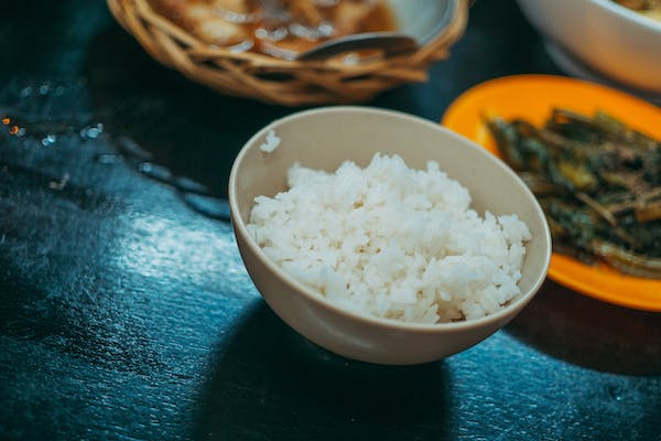 Foto ilustrativa para arroz feito em micro-ondas