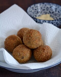 Foto da internet para receita de delicioso bolinho de arroz assado