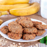 Biscoito de banana com coco ralado da vovó